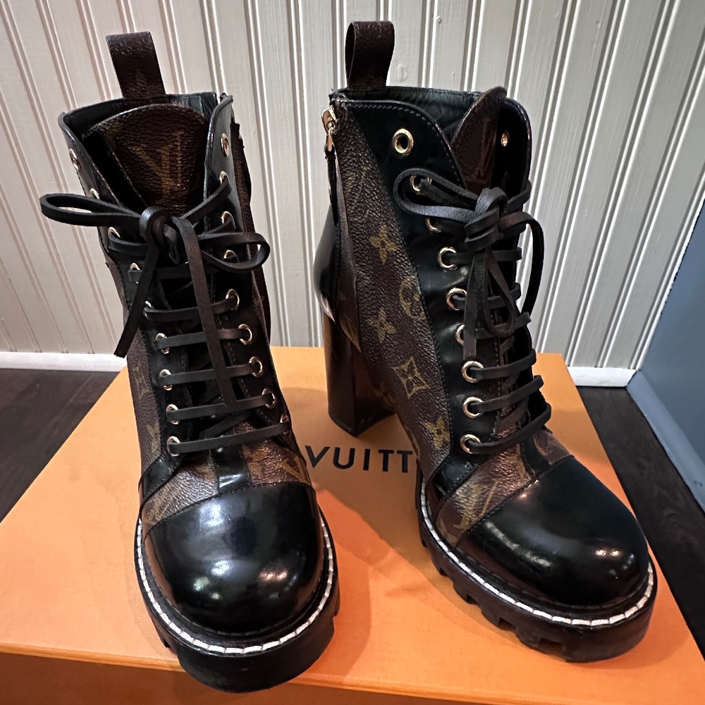 Louis Vuitton Star Trail Ankle Boots